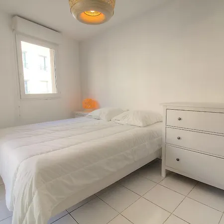 Lejlighed Charming 1-bedroom 'don Juan' With Air Conditioning And Parking